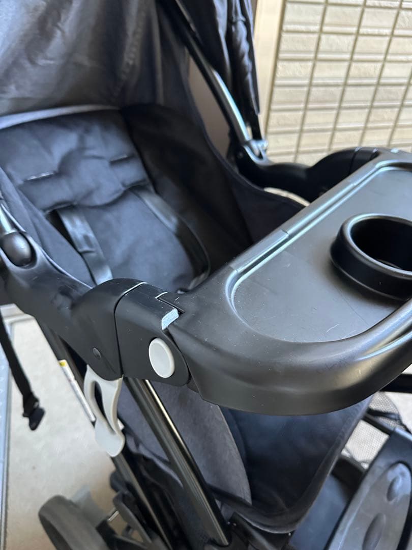kei⭐︎【直接取引限定です】カトージ　二人乗りベビーカー