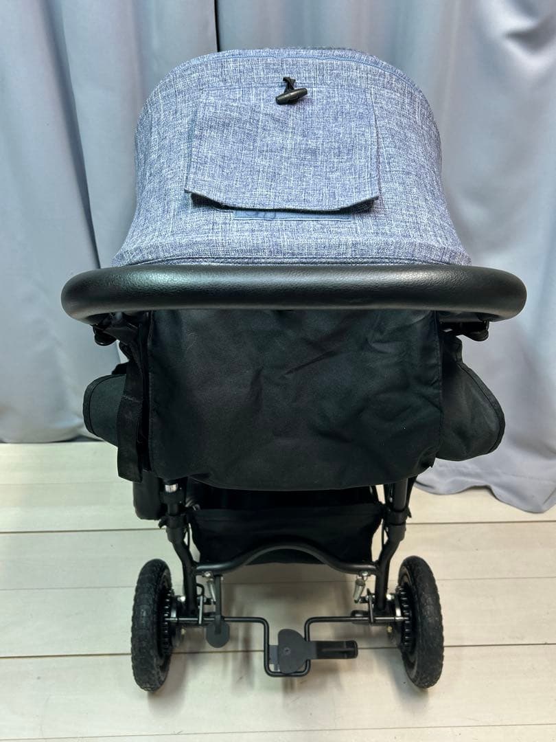 エアバギー　ココプレミア　フットマフ＆カバー付