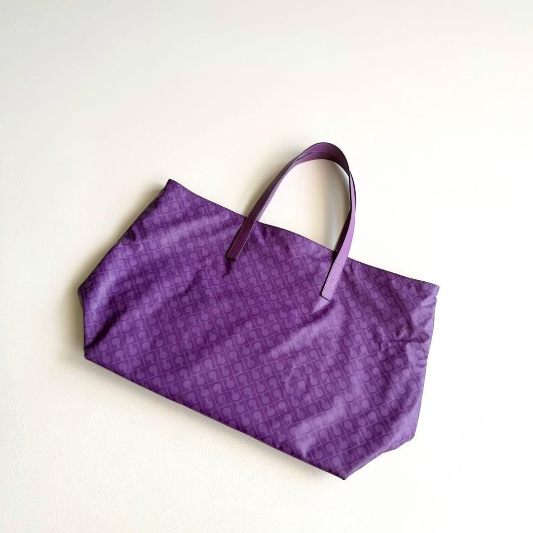 美品GHERARDINIゲラルディーニ トートバッグ A4収納 イタリア製