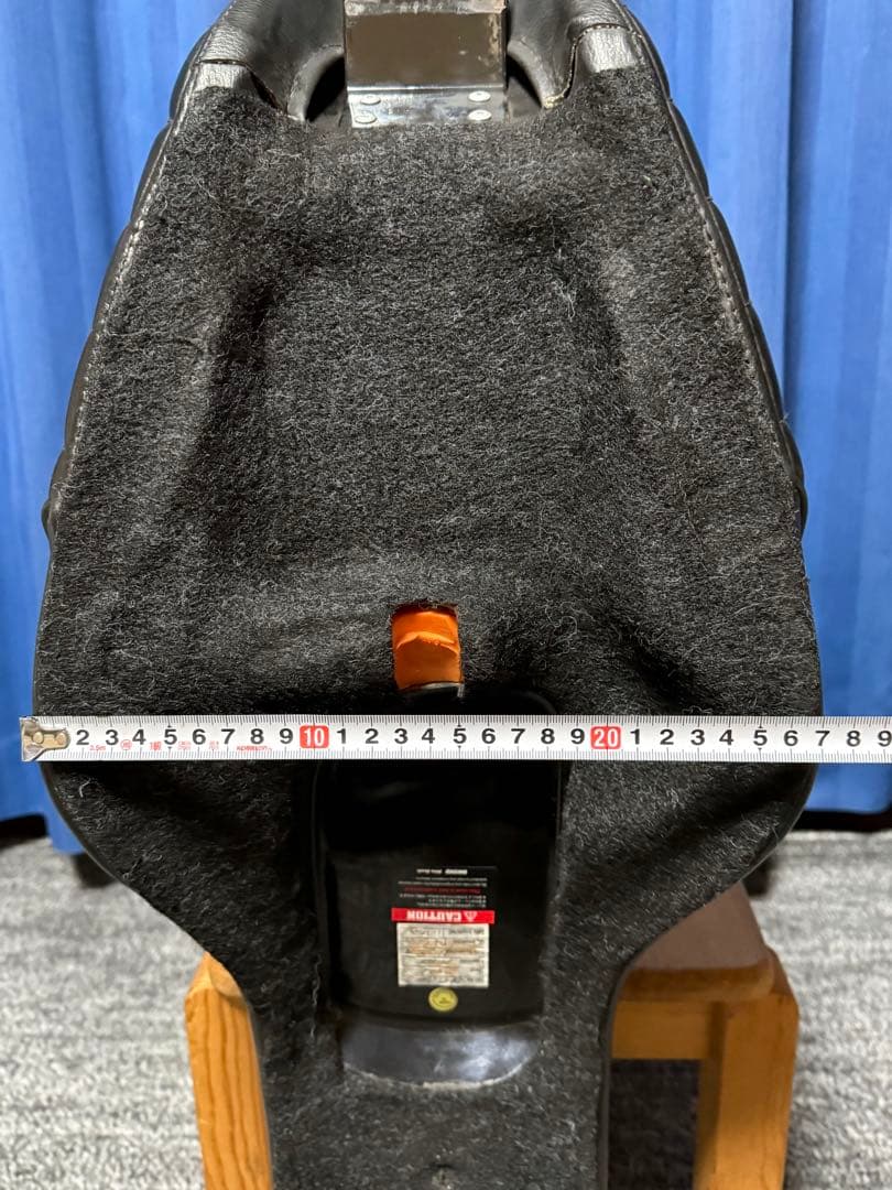 ラクロ ハーレー スポーツスター XL883 タックロールシート