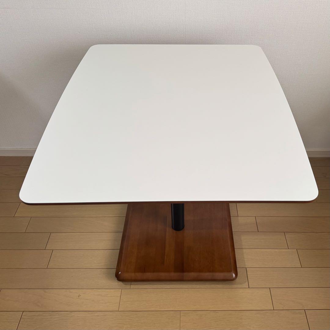 【カリモク60】カフェテーブル