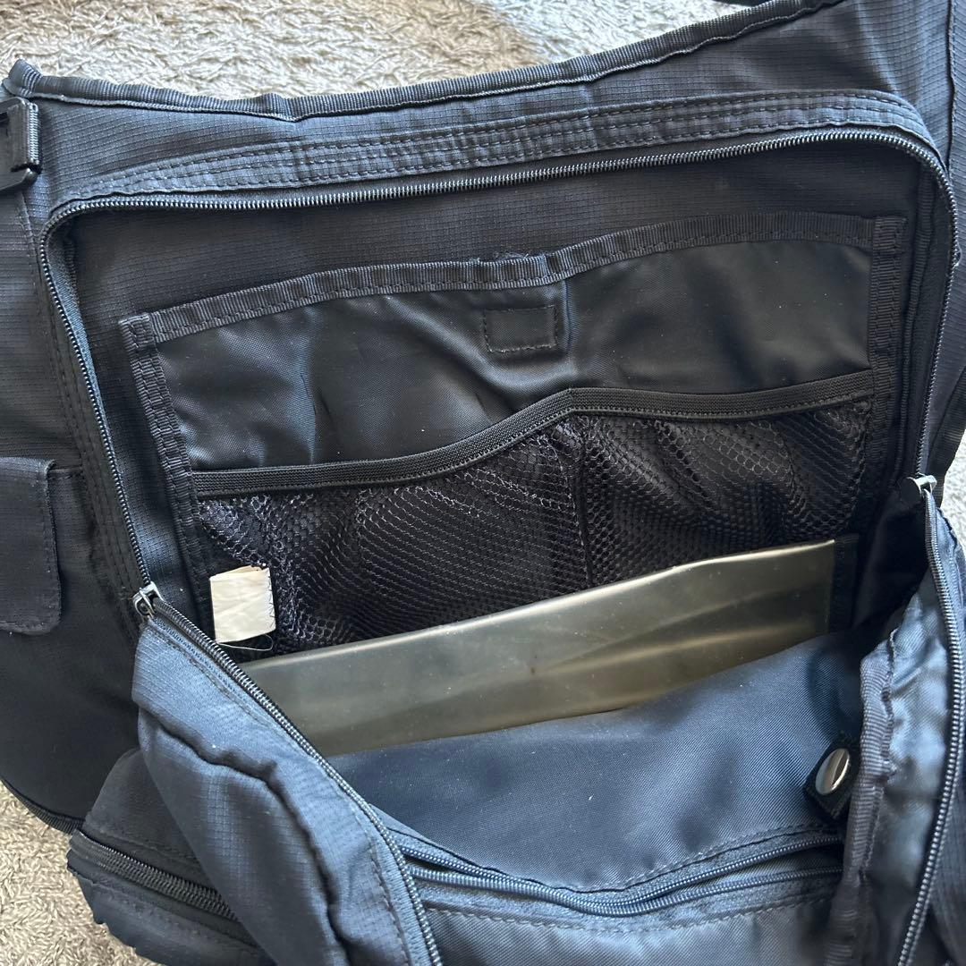 COMMECAISM ワンショルダーバッグ Y2K archive tech