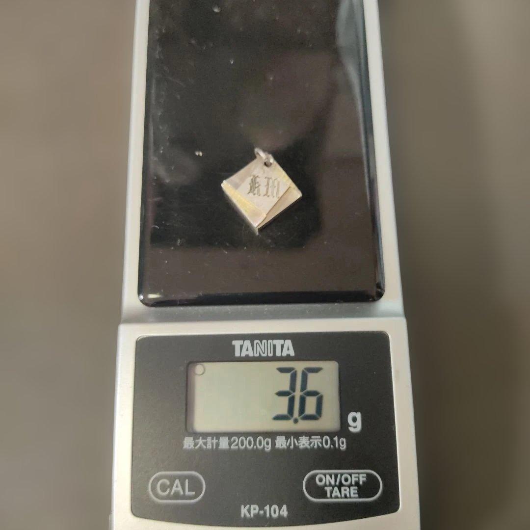 シルバー製。銀製。ペンダントトップ。800、925、純銀、SILVER刻印など。