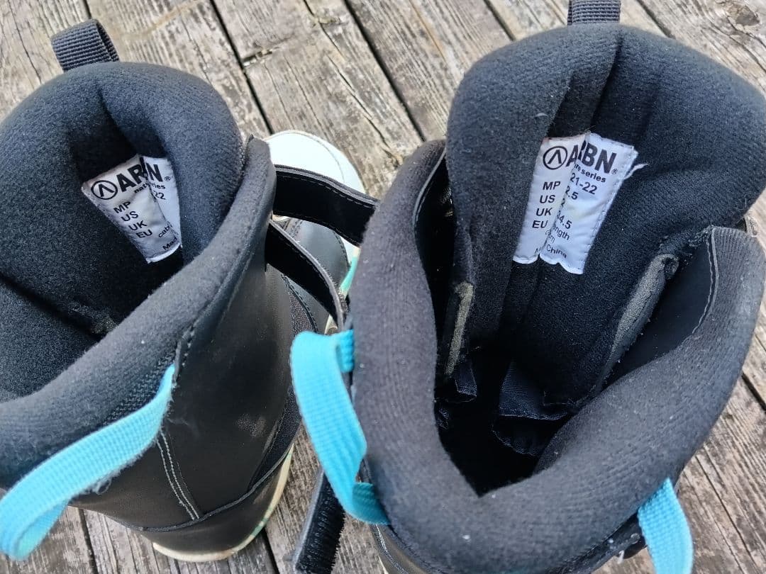 子供用スノーボード3点セット サロモン 105 ビンディング ブーツ 21～22