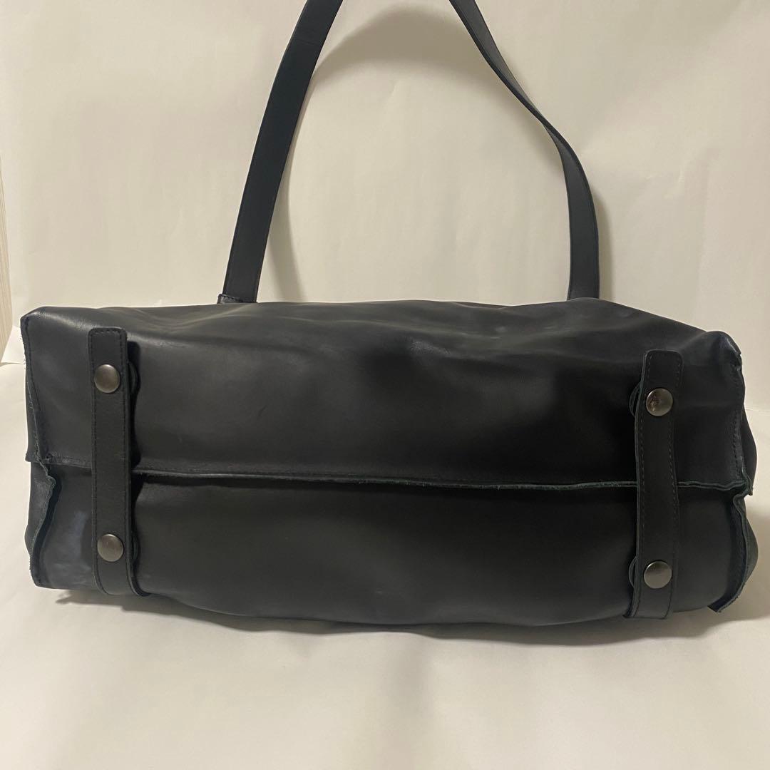BOTTEGA VENETA メッセンジャーバッグ イントレチャート 黒