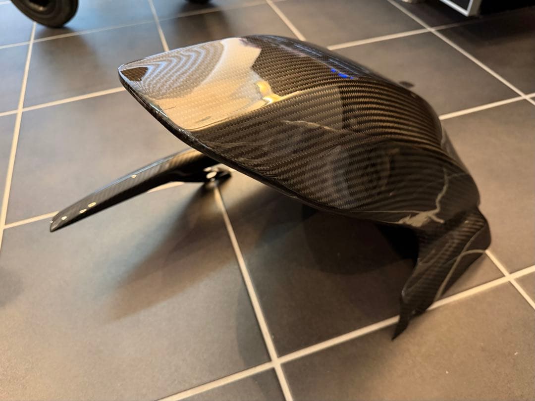 Z900RS エーテック　カーボンリアフェンダー