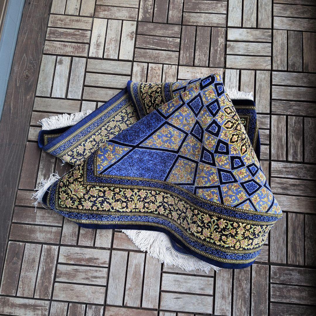 118x77cmペルシャ絨毯(5)・クム産・ギャッベ・絹・じゅうたん・