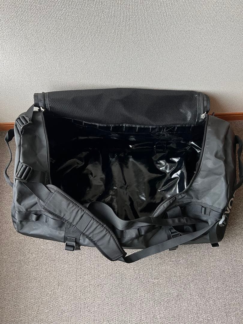THE NORTH FACE ボストンbag 黒　duffle XL 132L