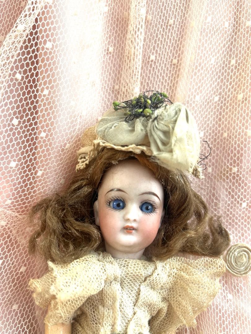 最終出品　アンティーク　ビスクドール