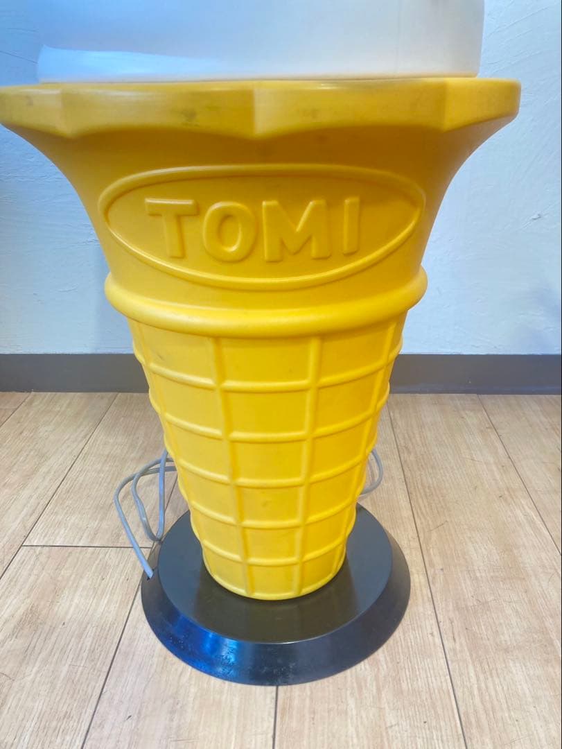 ソフトクリーム看板 スジャータ TOMI 昭和レトロ 業務用 ライト