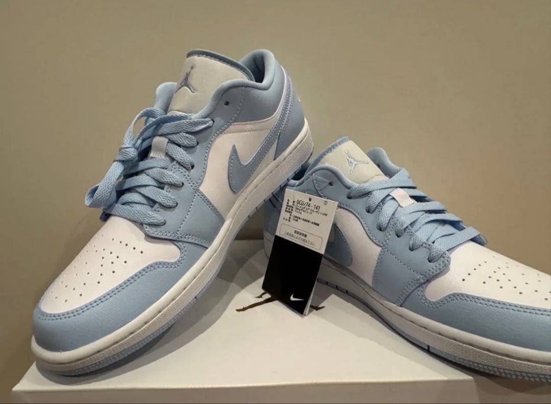 Nike DC0774-141 スニーカー ライトブルー