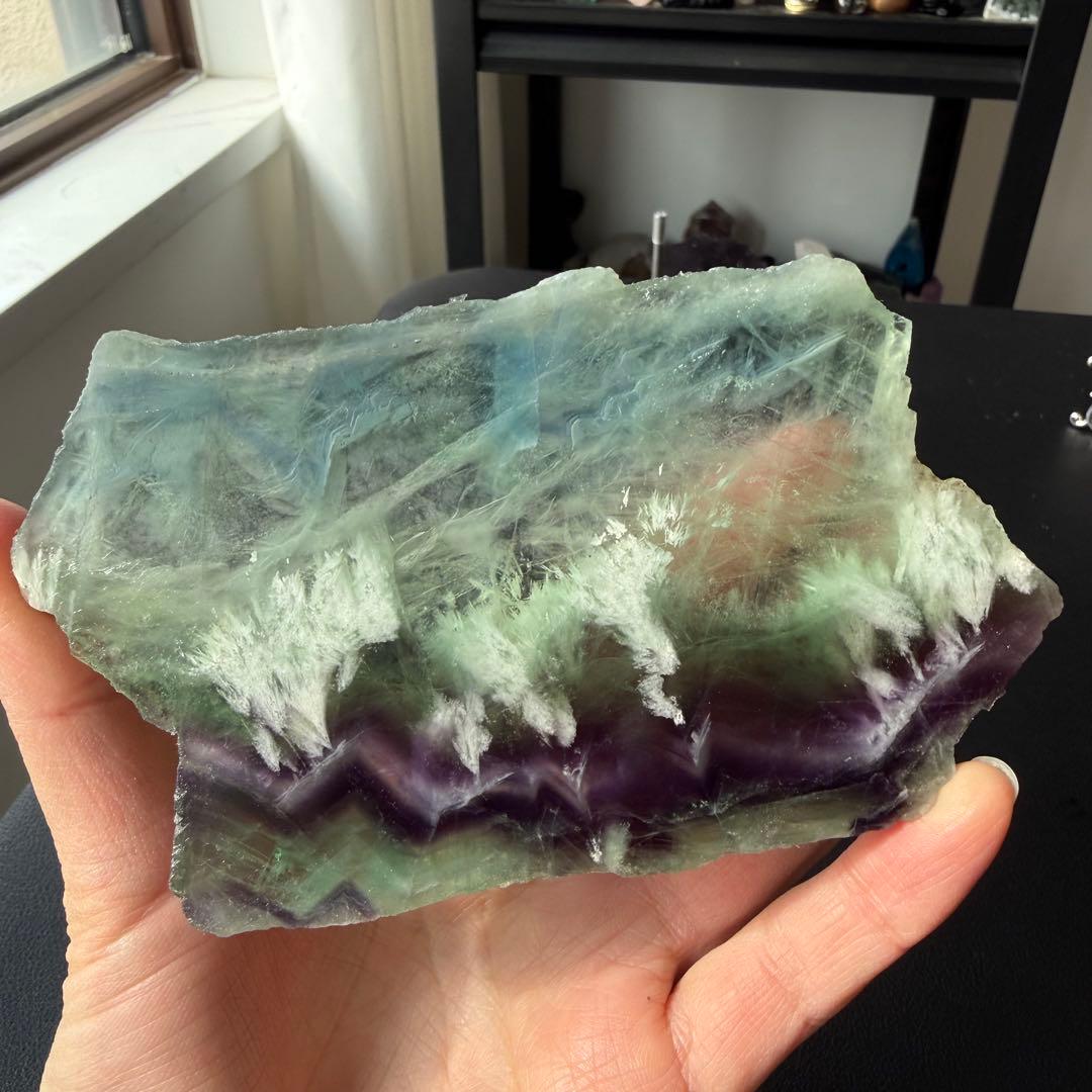 【tomo様確認専用】天然石フェザーフローライトのプレート　NO.020915