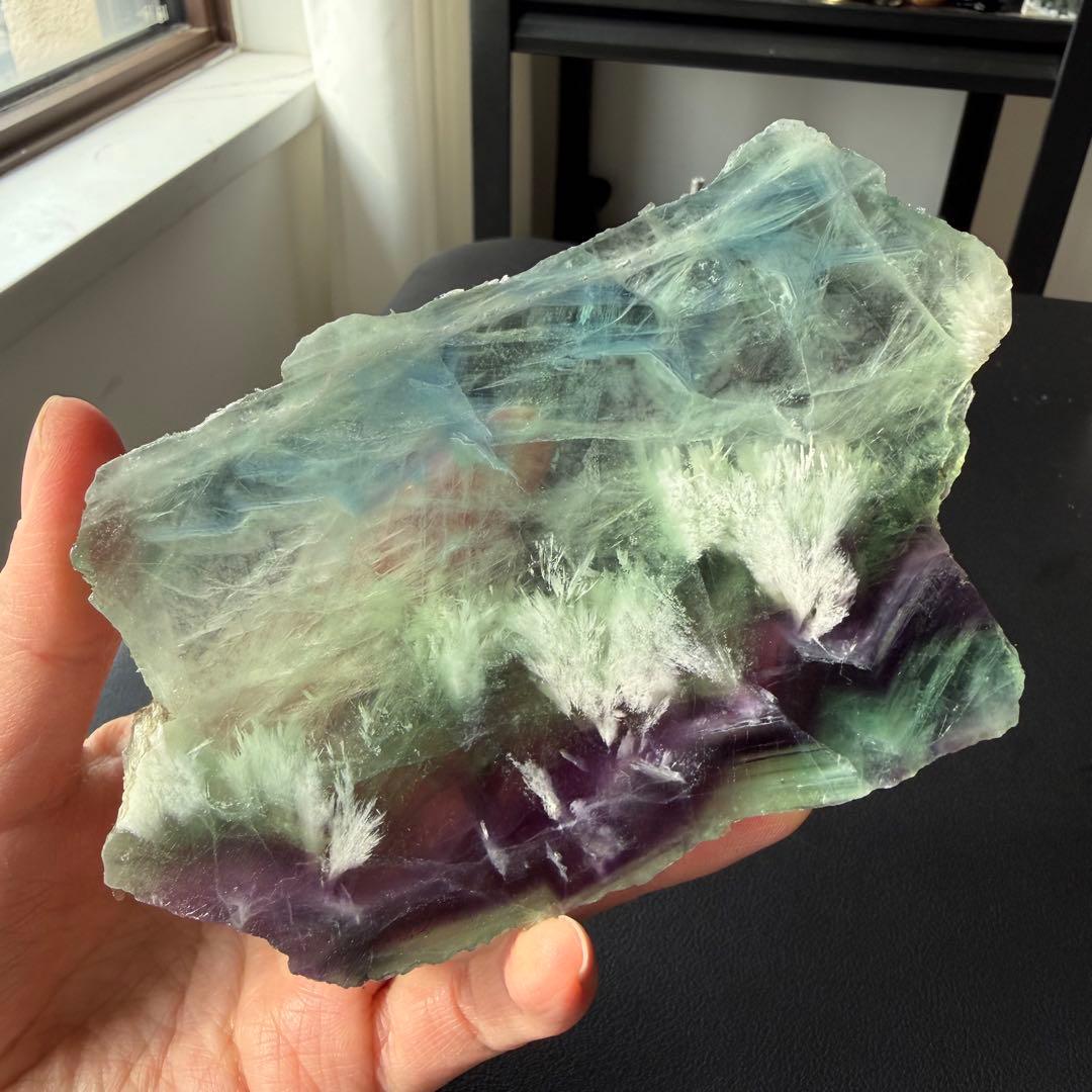 【tomo様確認専用】天然石フェザーフローライトのプレート　NO.020915