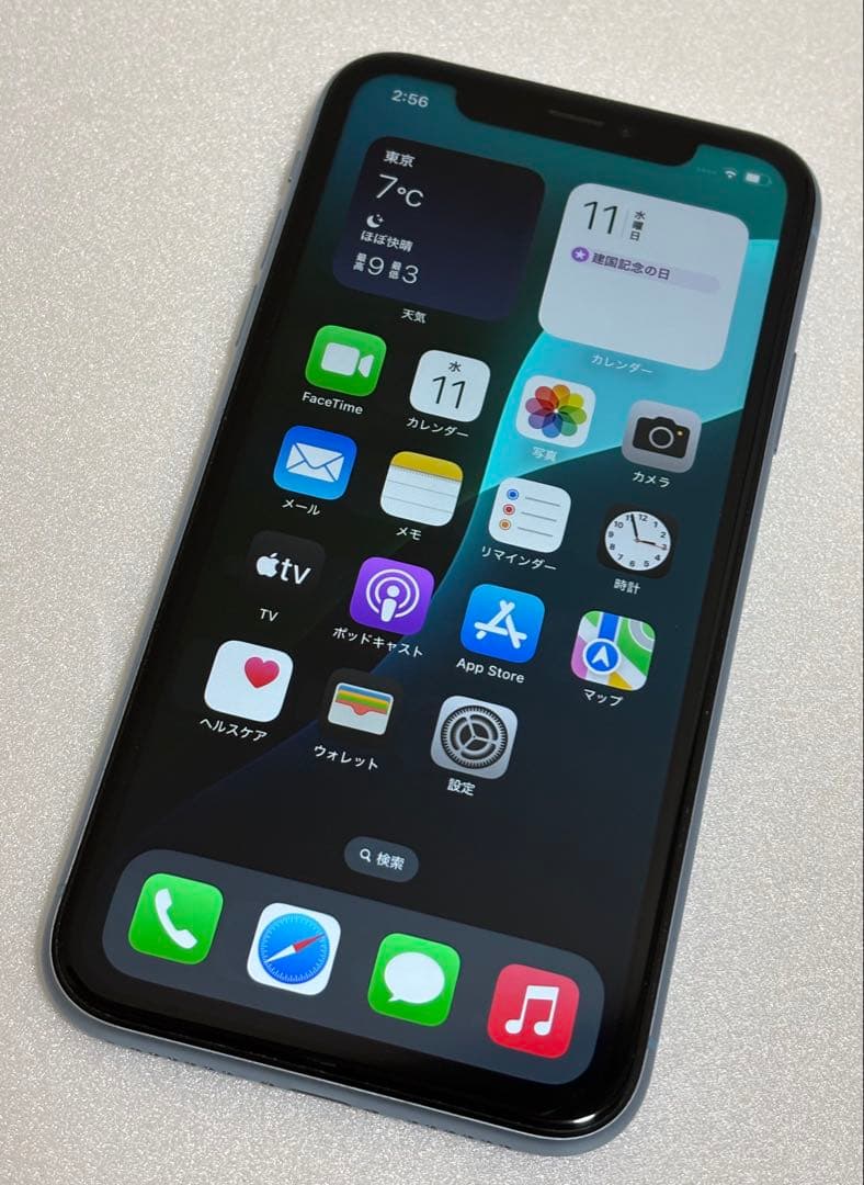 iPhone XR ブルー　64GB