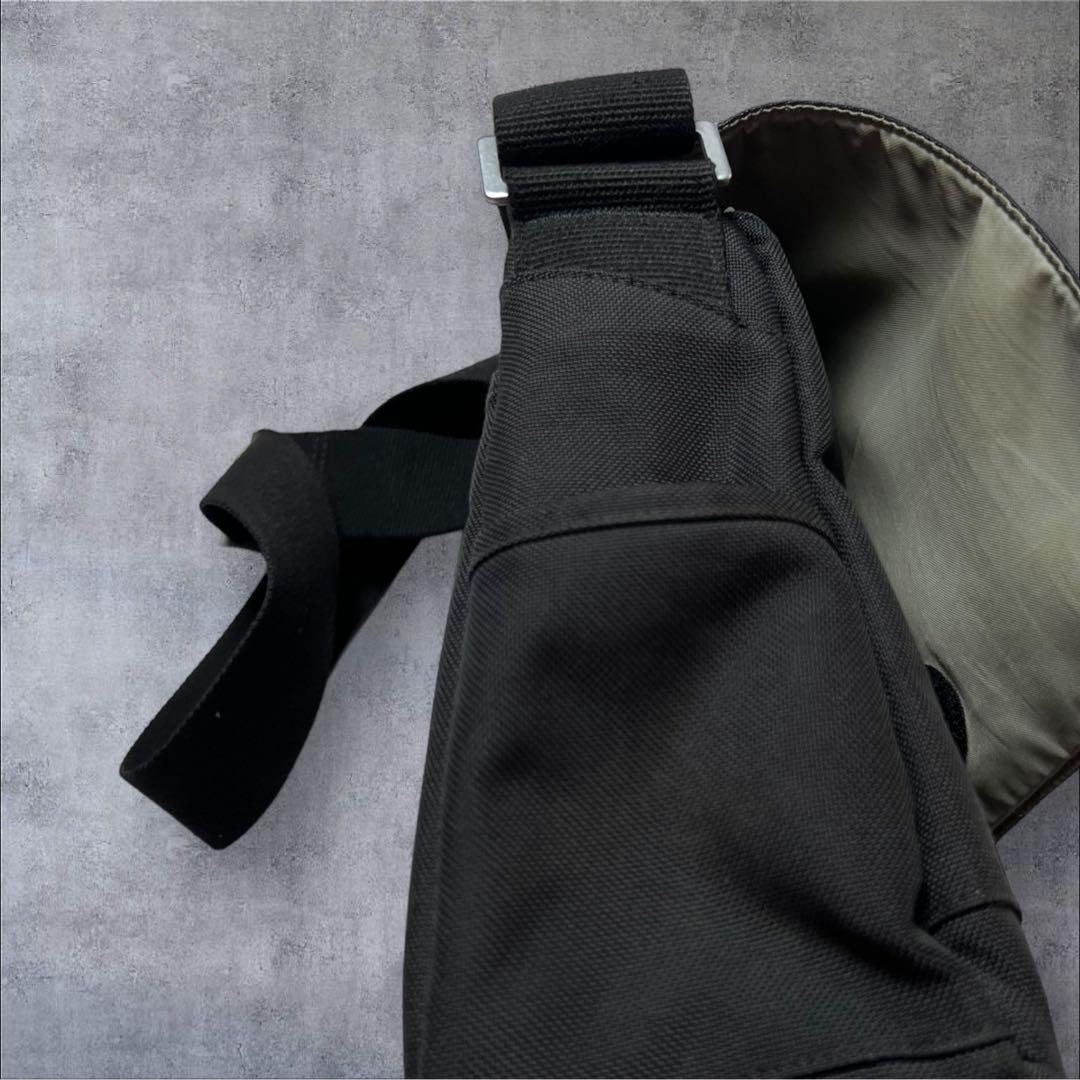 希少 Patagonia パタゴニア ショルダー メッセンジャーバッグ