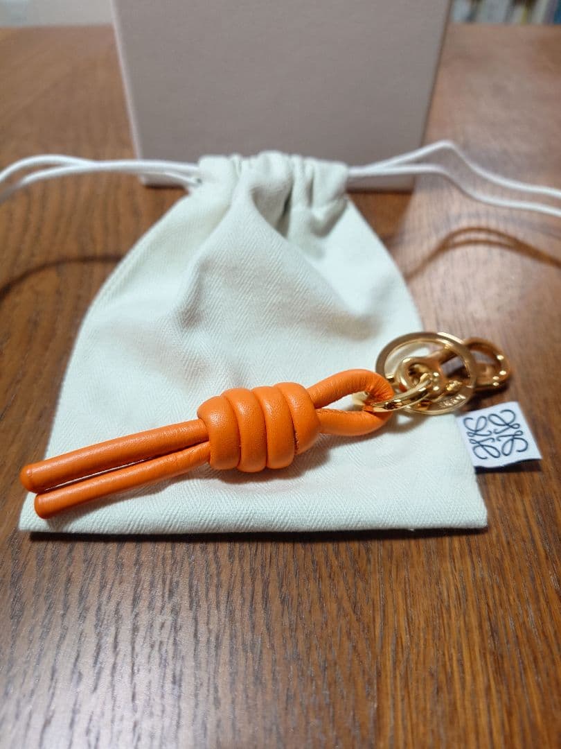 LOEWE　キーホルダー