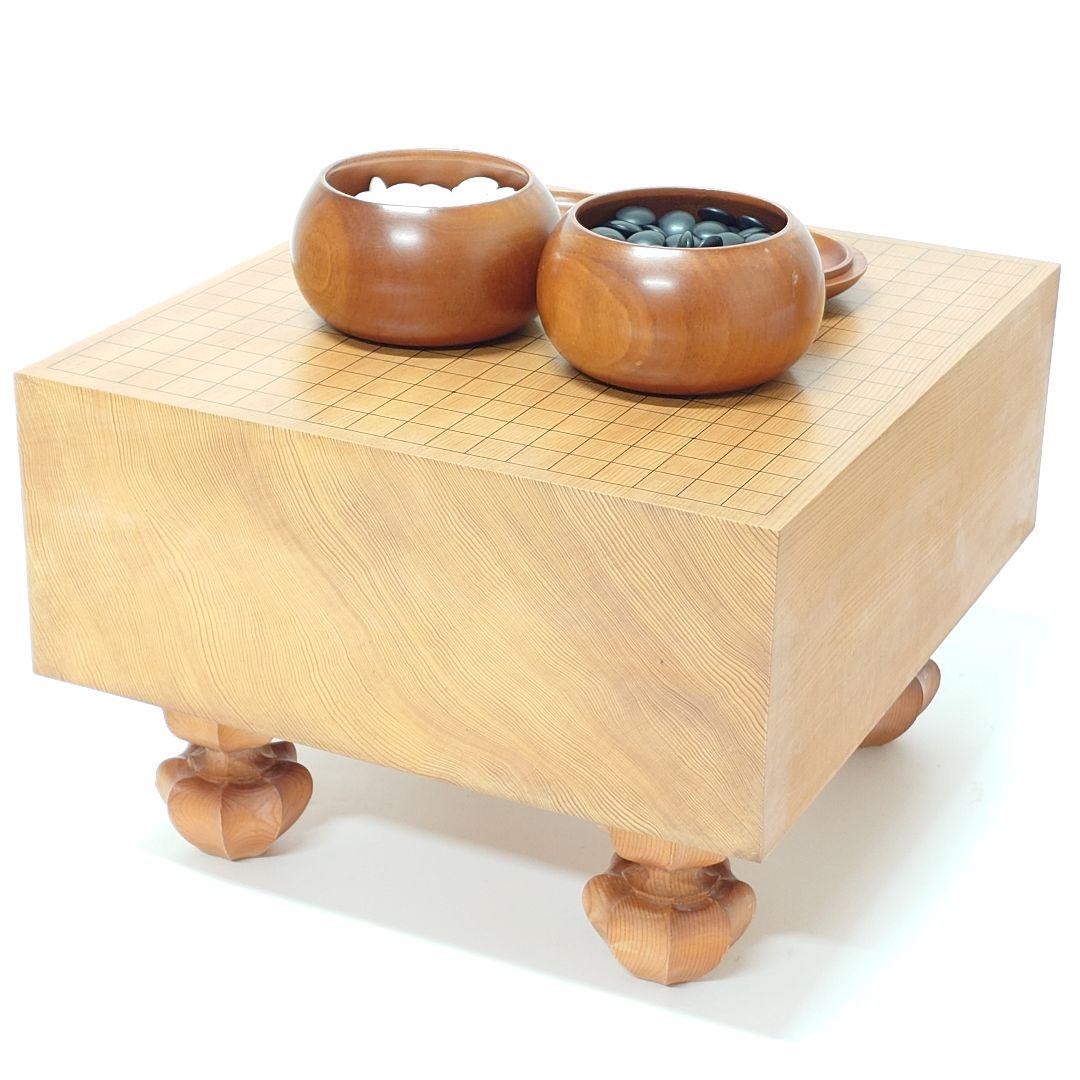 囲碁盤 蛤碁石 32号 那智黒碁石 へそ付 脚付き碁盤 ハマグリ 本榧? 新榧?