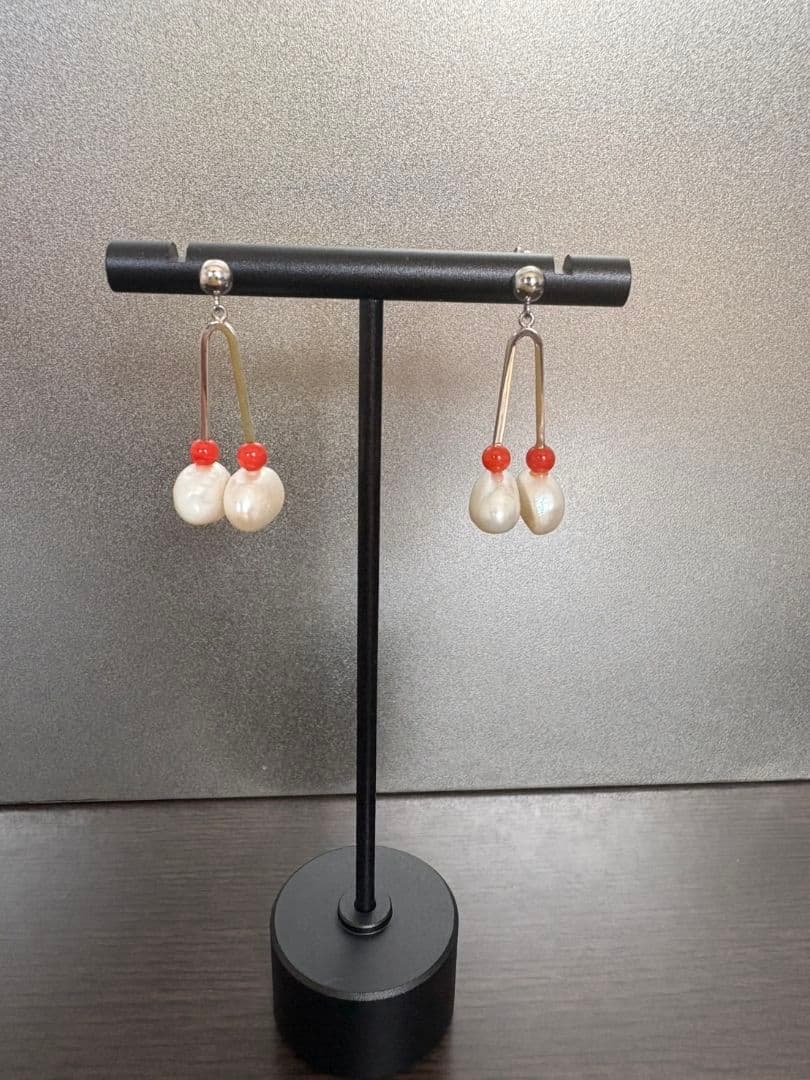 Pt900 パールサンゴ　ピアス