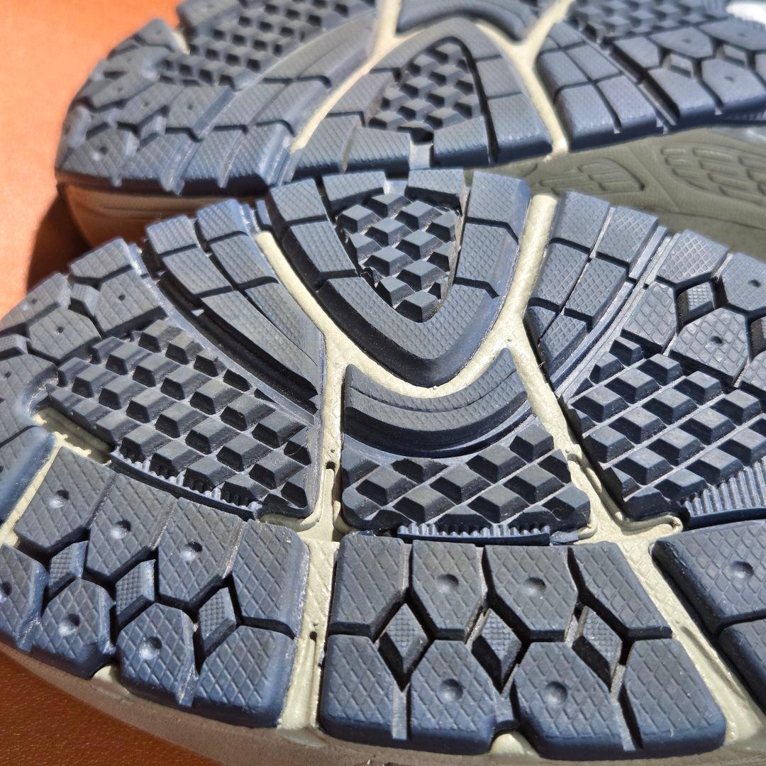 美品　new balance ML2002RA 26.5cm