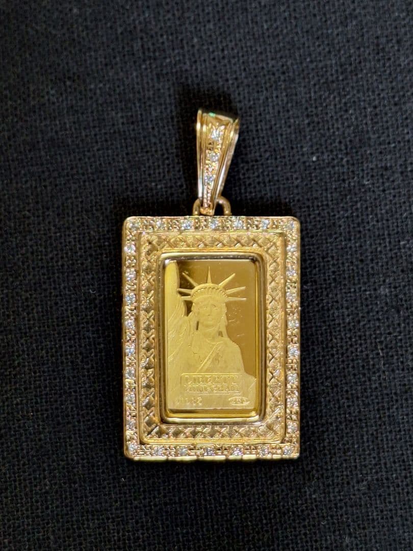 ペンダントトップ k18　自由の女神 希少デザイン