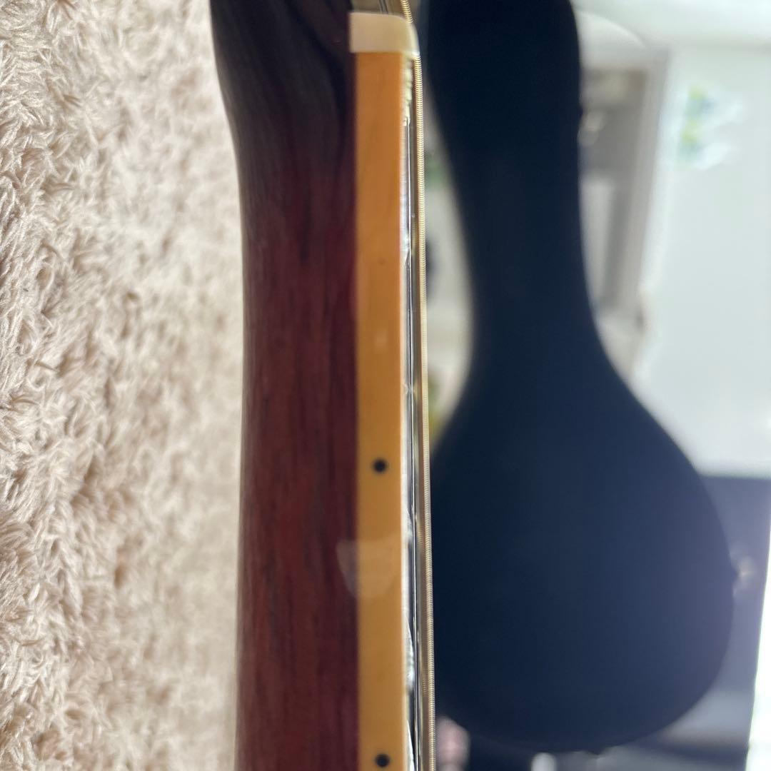 【Fender】 エレクトリック フラットマンドリン