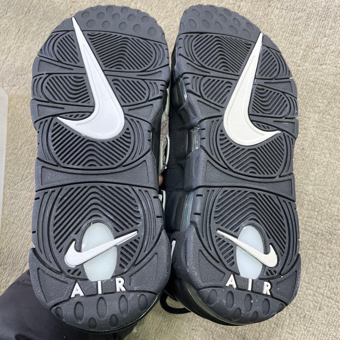 靴 Nike Air More Uptempo \"Black/White\"