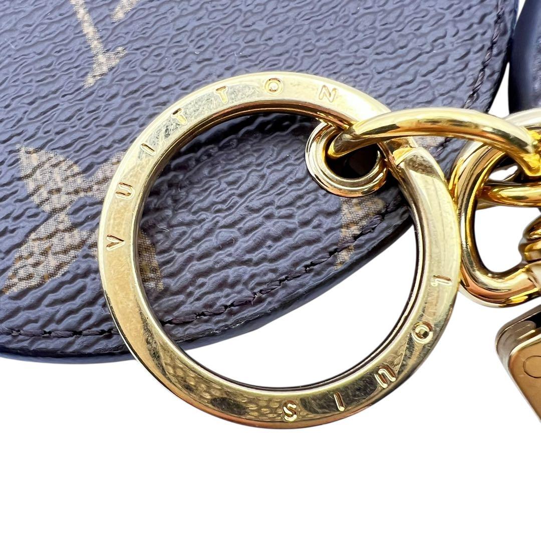 ルイヴィトン　ポルトクレ　イリュストレ　キーリング　バッグチャーム