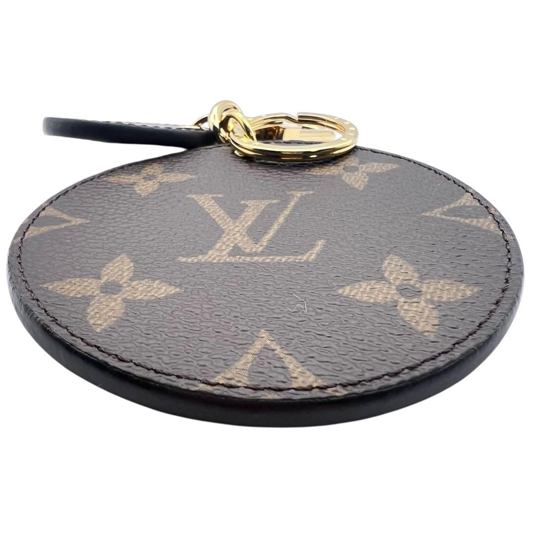 ルイヴィトン　ポルトクレ　イリュストレ　キーリング　バッグチャーム