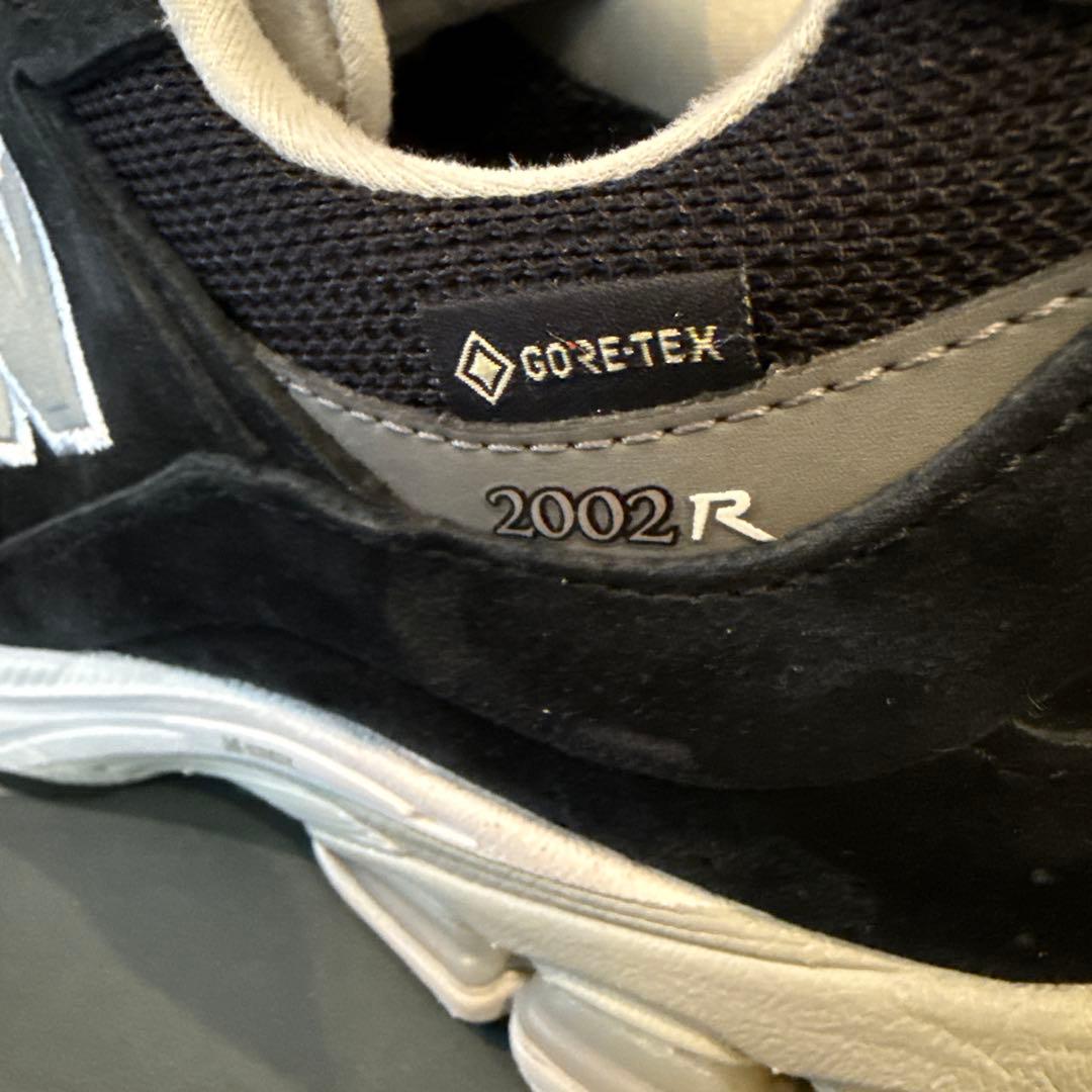 【良品•24cm】ニューバランス2002ゴアテックスM2002RXD