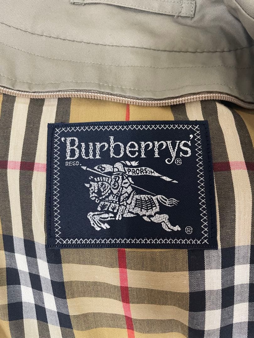 本日限定価格　Burberry トレンチコート グレー チェック裏地