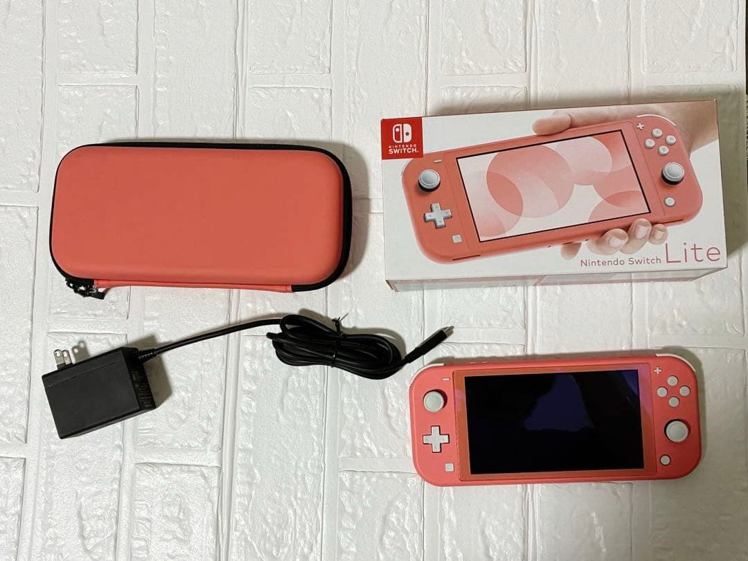 Nintendo Switch Lite スイッチ　ピンク 本体 充電器付き