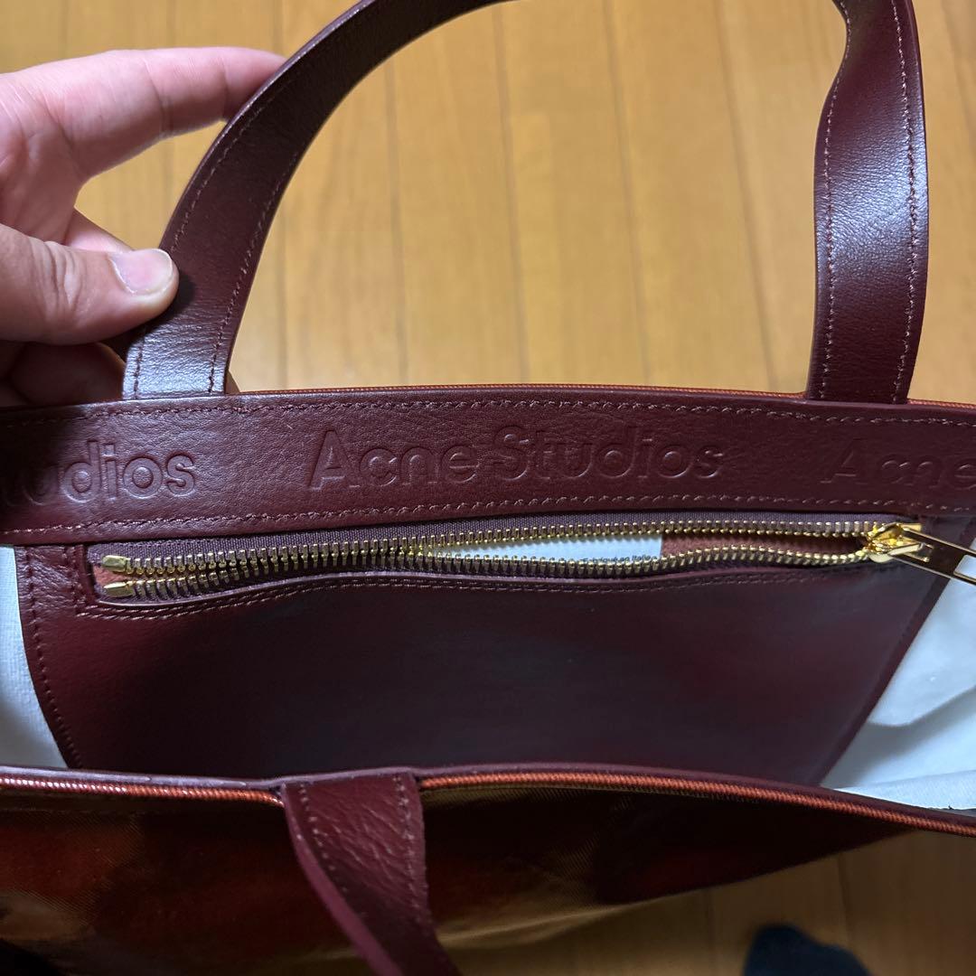 Acne Studios Shiny トートバッグ