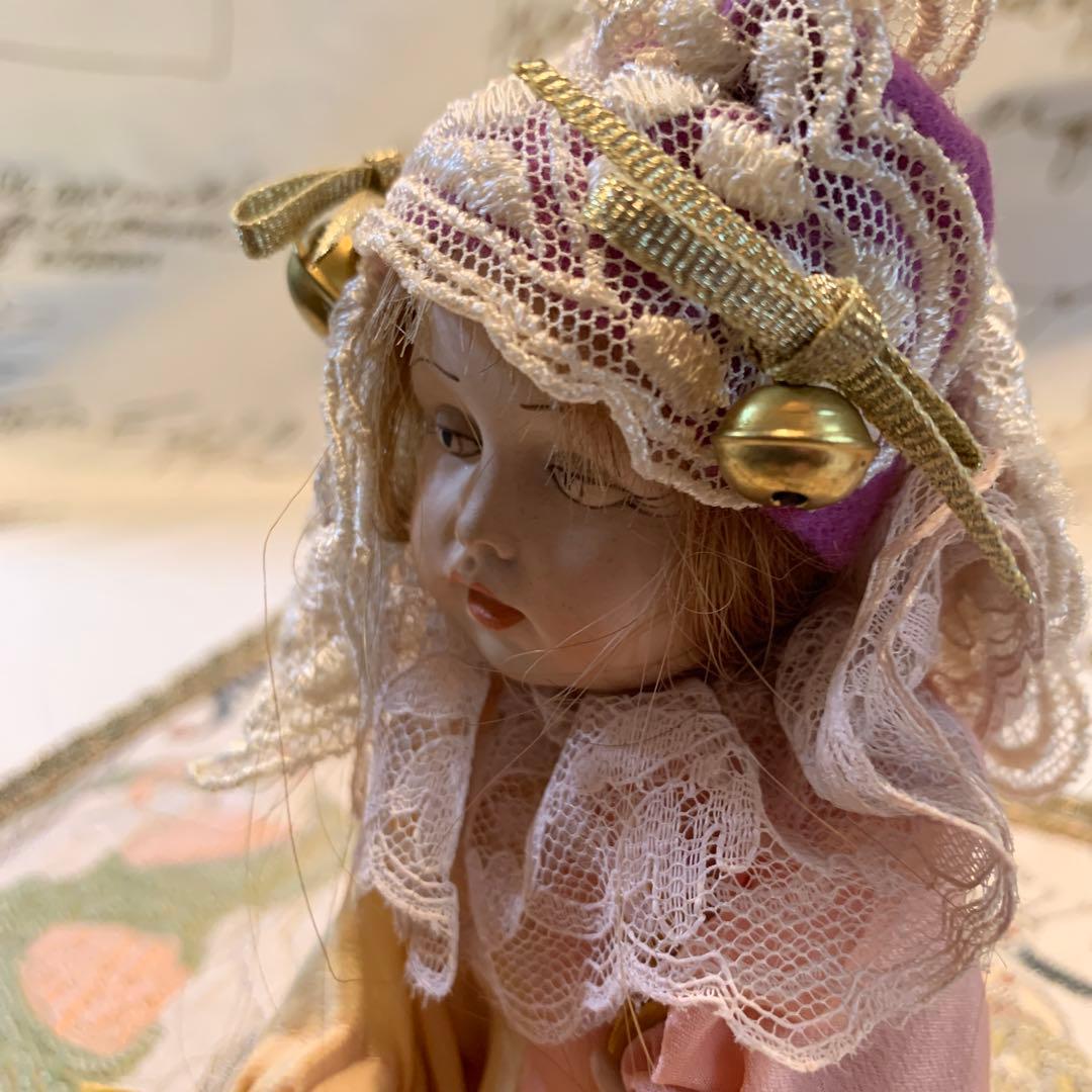 イタリア製　ベェネツィアの作家物のビンテージのビスクドール！可愛いくて妖艶です！