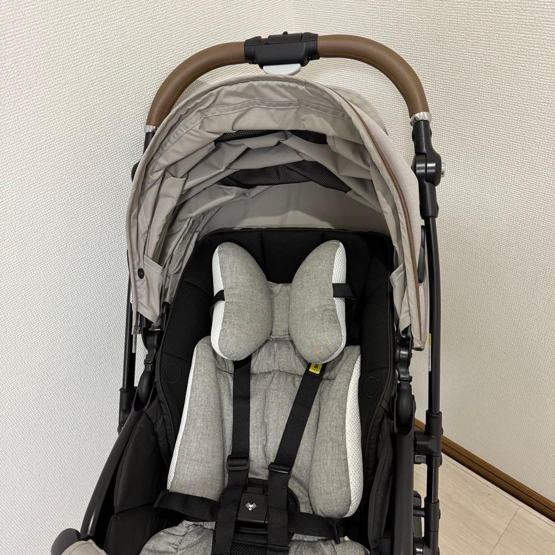 美品 Apricaラクーナビッテクッション アカチャンホンポ限定 23年モデル