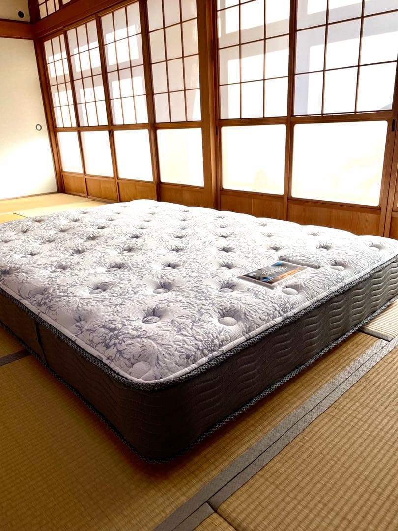 【美品】シモンズ　ゴールデンバリュー ダブルマットレス