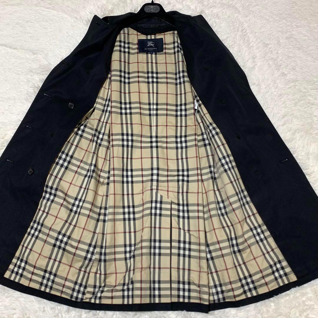 美品　バーバリーロンドン　トレンチコート　ノバチェック　ベルト付き　黒