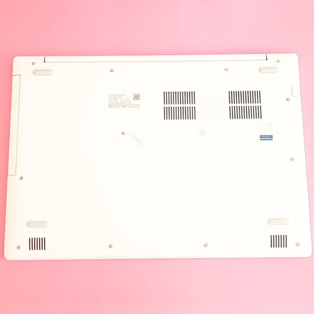 オシャレホワイト❣️すぐ使える薄型ノートパソコン✨️初心者さん✨️快適SSD✨️