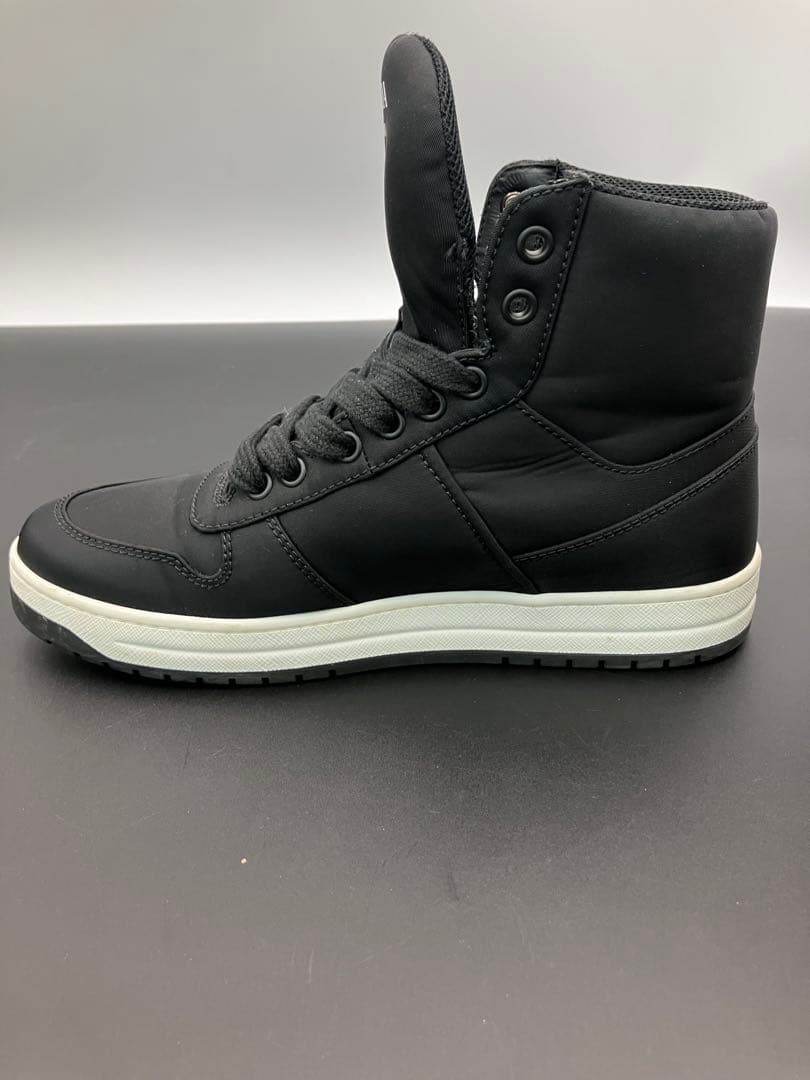 PRADA RE-NYLON ハイカットスニーカー 937 37 BLK