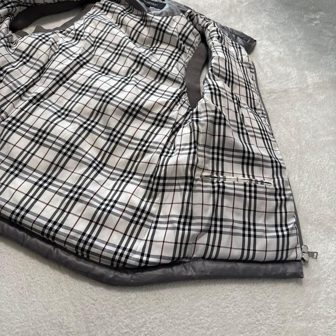 極美品 バーバリーブラックレーベル ダウンベスト フード取り外し可 グレー M