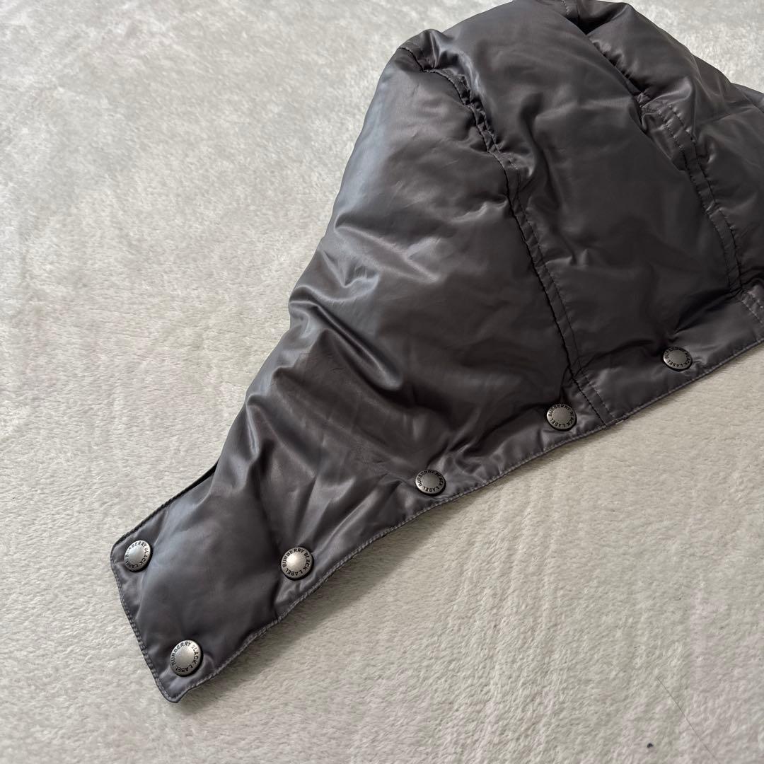 極美品 バーバリーブラックレーベル ダウンベスト フード取り外し可 グレー M