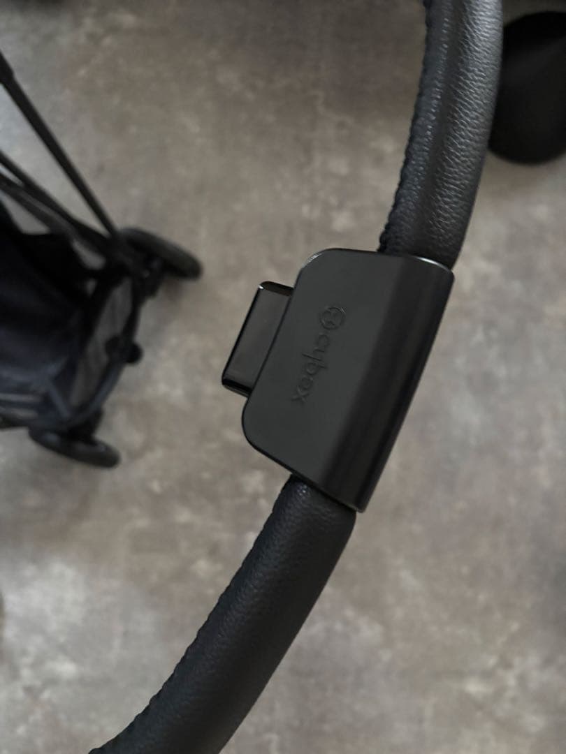 Cybex Melio Carbon ベビーカー