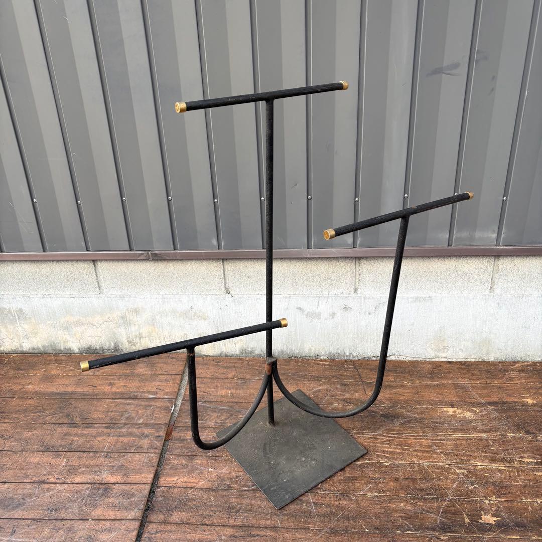 C1 ②北欧レトロ 店舗什器 アイアン ディスプレイスタンド 3段アーム 黒