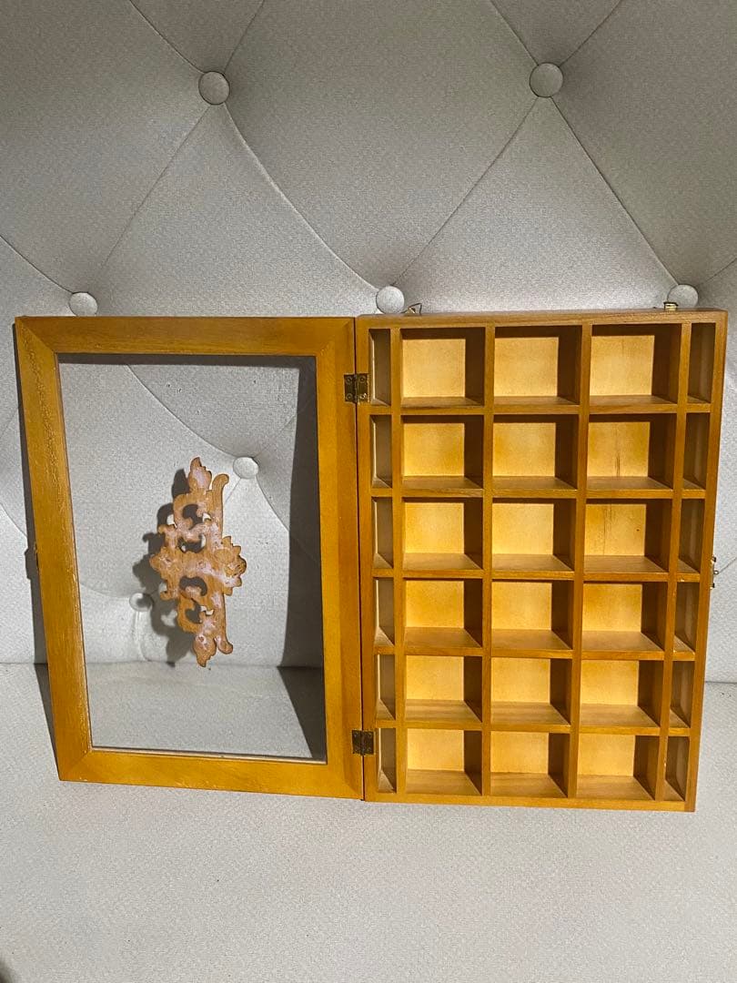 シャビー♦️ナチュラル ロココ♦️コレクションボックス ２個セット♦️壁付可能♦️送料込