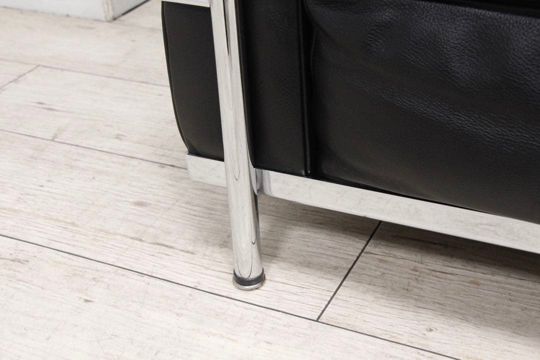 【極美品】 LC2 リプロダクト IDC大塚家具 黒本革 ル・コルビュジエ