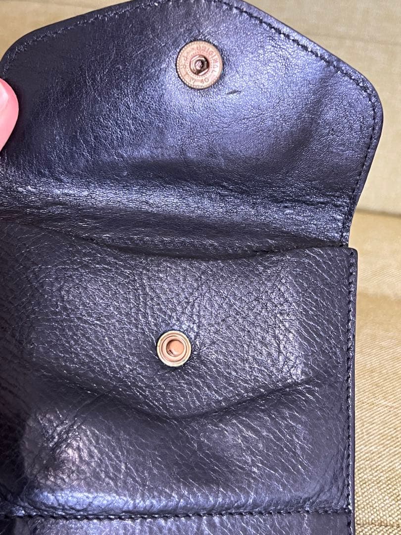 IL BISONTE ブラック二つ折り財布