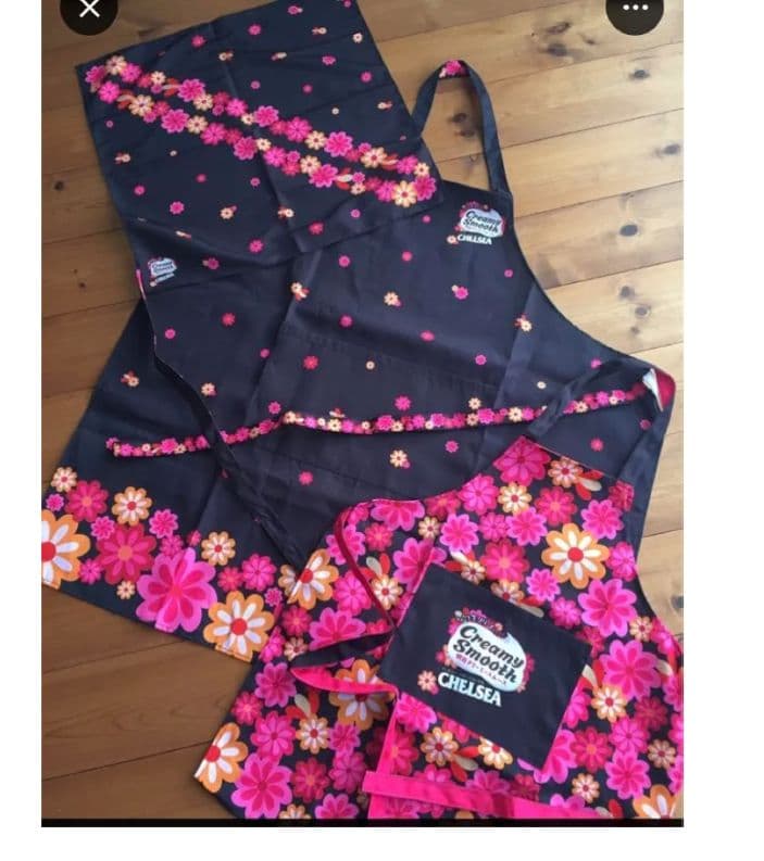 明治チェルシー親子エプロン