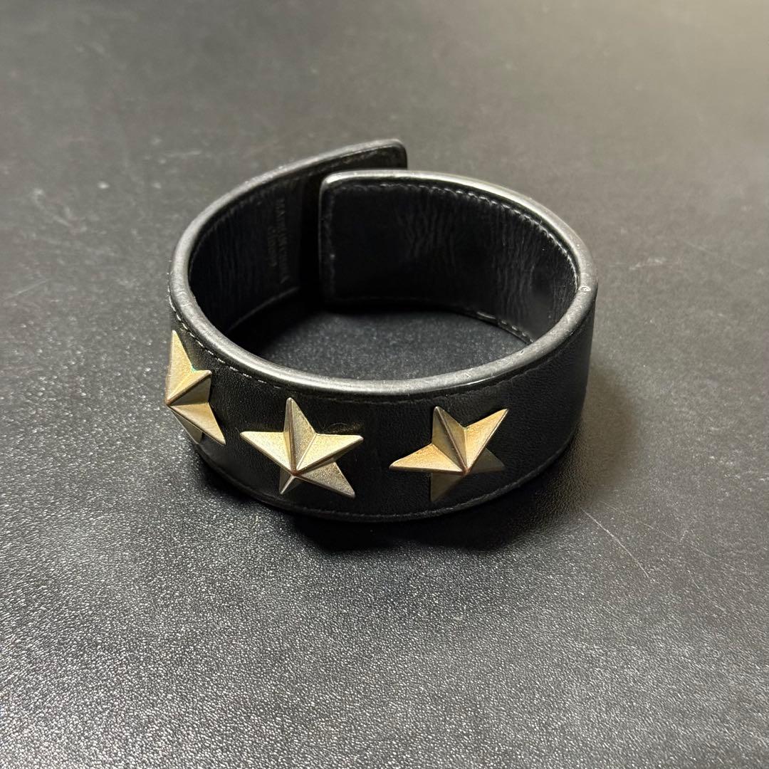 【デリバティブさん専用】GIVENCHY黒レザー バングル