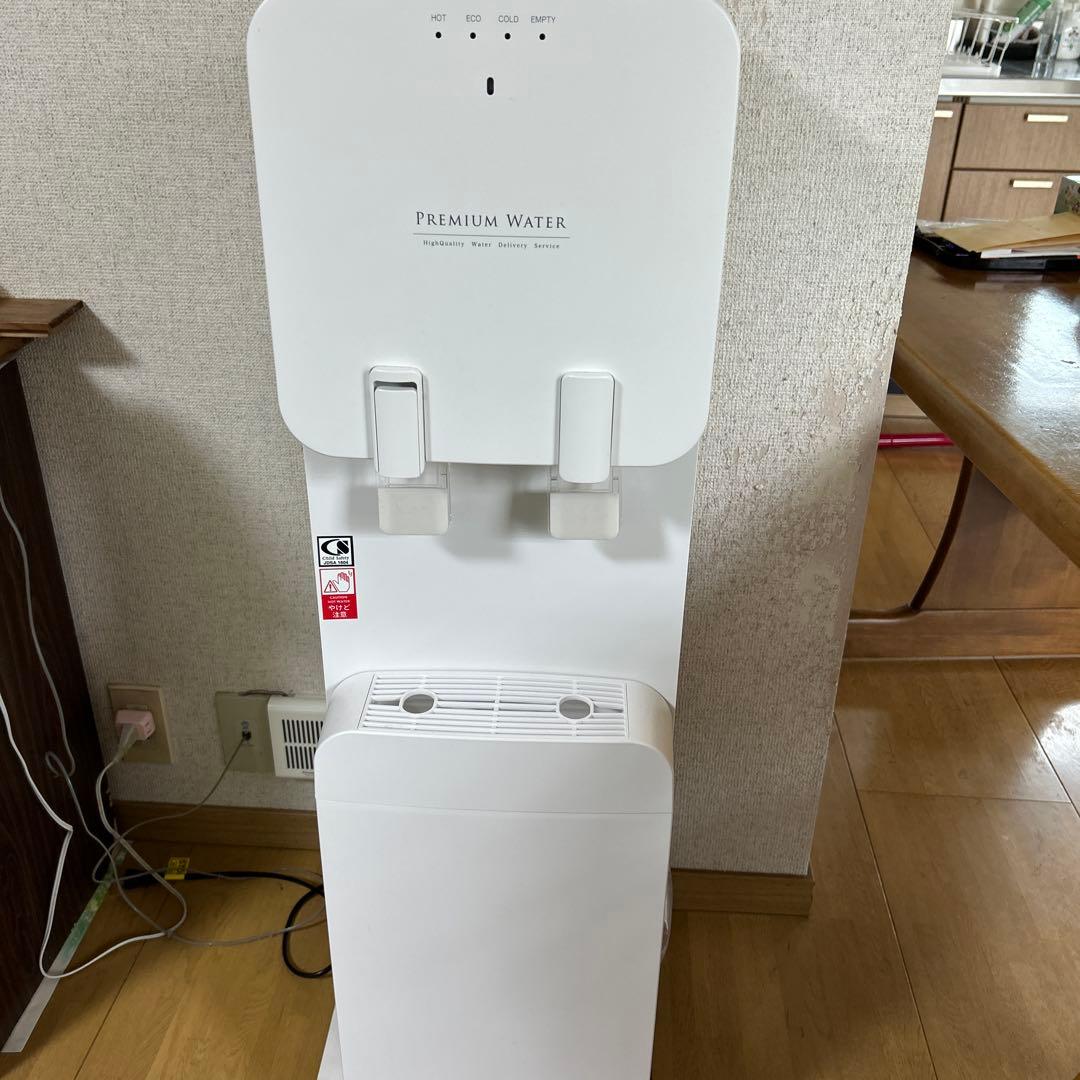 プレミアムウォーターサーバー　famfit 本体