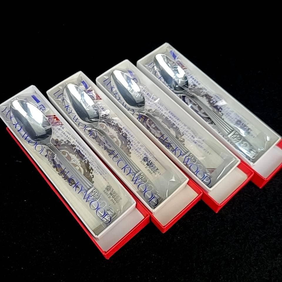 /未使用/ラッキーウッド　カトラリー　洋白銀器　スプーン　14本　箱つき