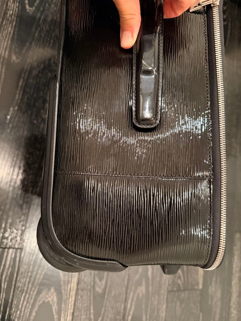 Ｗ*d様 ルイヴィトン（LUIS VUITTON）キャリーケース 機内持ち込みサ